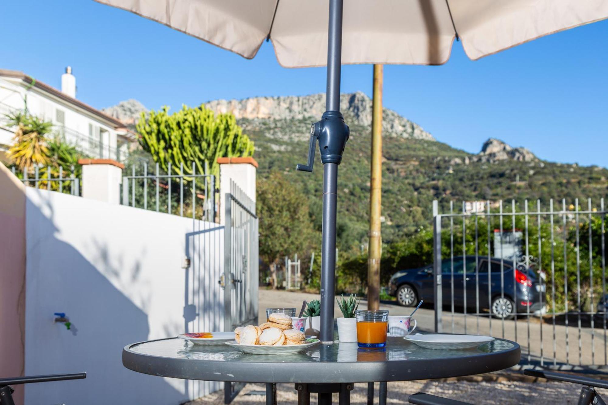 Apartmán Bynos Pool - Primo Piano Santa Maria Navarrese Exteriér fotografie